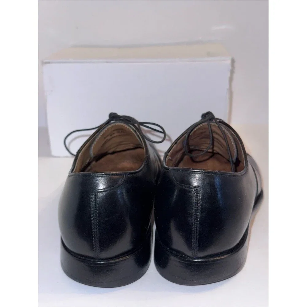 Johnston & Murphy size 9 1/2 Black Leather Melton Cap-Toe Oxford Dress Shoes